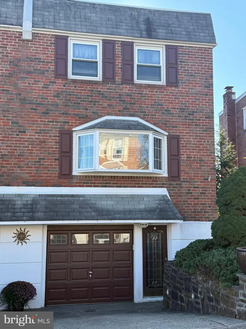 7314 Hill Rd, Philadelphia, PA 19128 - Image #1