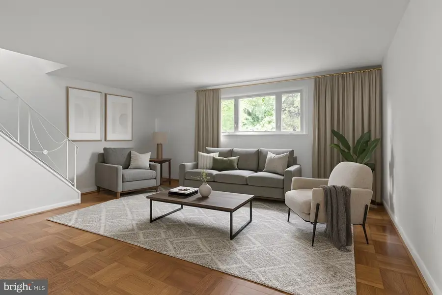 8339 Strahle Pl, Philadelphia, PA 19111 - Image #2