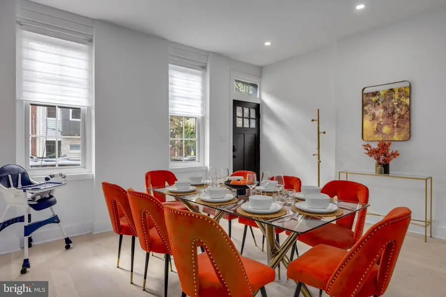 528 N 22nd St, Philadelphia, PA 19130 - Image #2