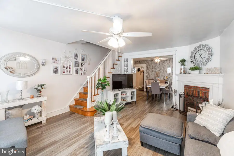 578 Rosalie St #a, Philadelphia, PA 19120 - Image #2