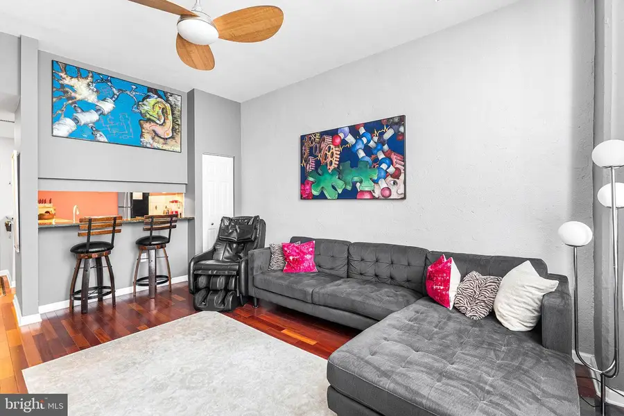 315 New St #412, Philadelphia, PA 19106 - Image #3