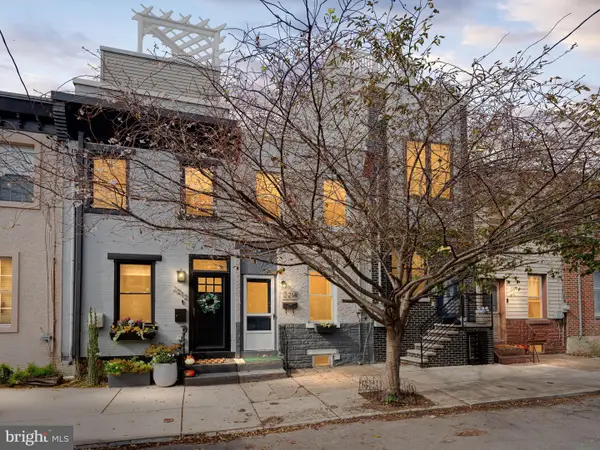 2214 Almond St, PHILADELPHIA, PA 19125