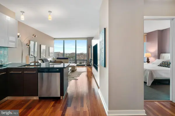 2101 Market St #1408, PHILADELPHIA, PA 19103