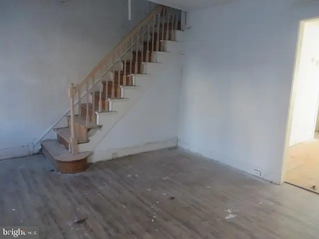 5340 W Oxford St, Philadelphia, PA 19131 - Image #2