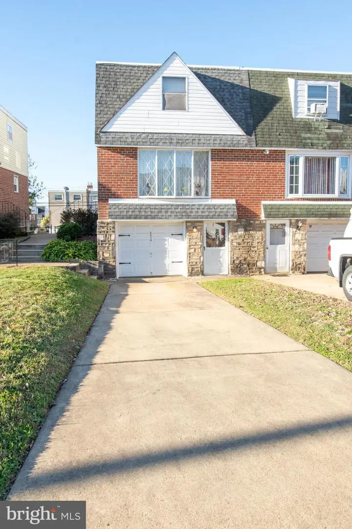 3414 Aubrey Ave, Philadelphia, PA 19114 - Image #1