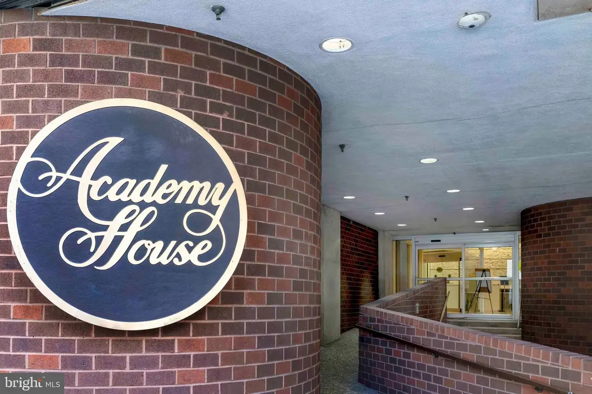 1420 Locust St #11c, Philadelphia, PA 19102 - Image #1