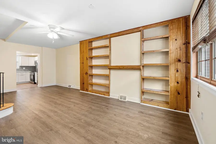 1019 Daly St, Philadelphia, PA 19148 - Image #3