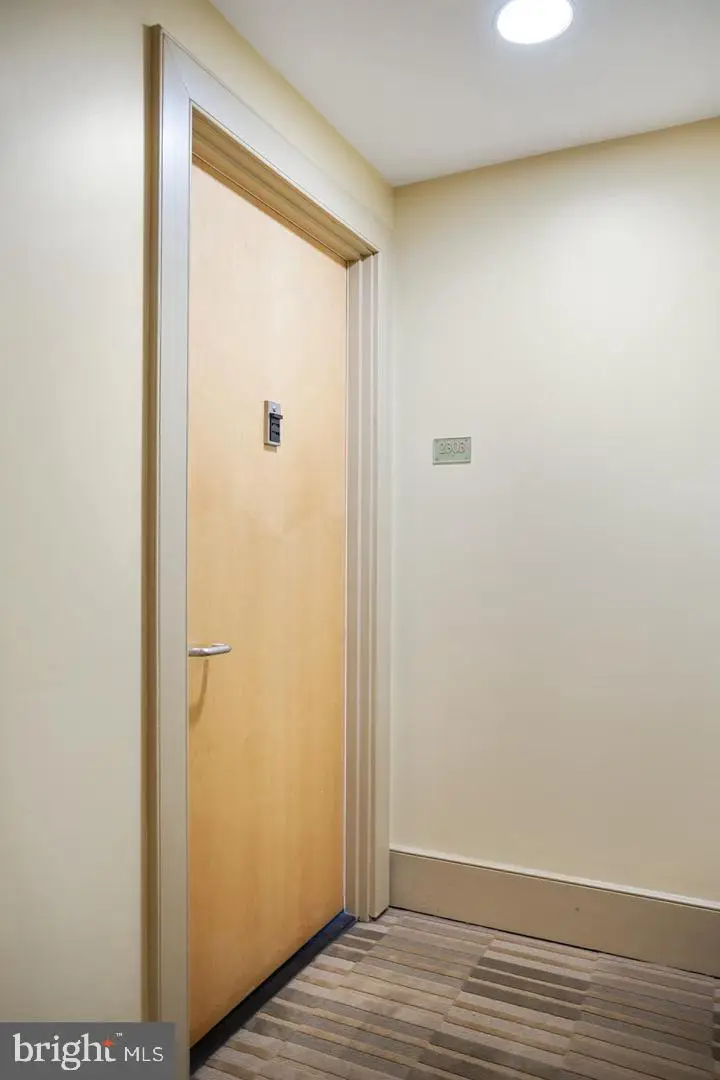 111 S 15th St #2303, Philadelphia, PA 19102 - Image #2