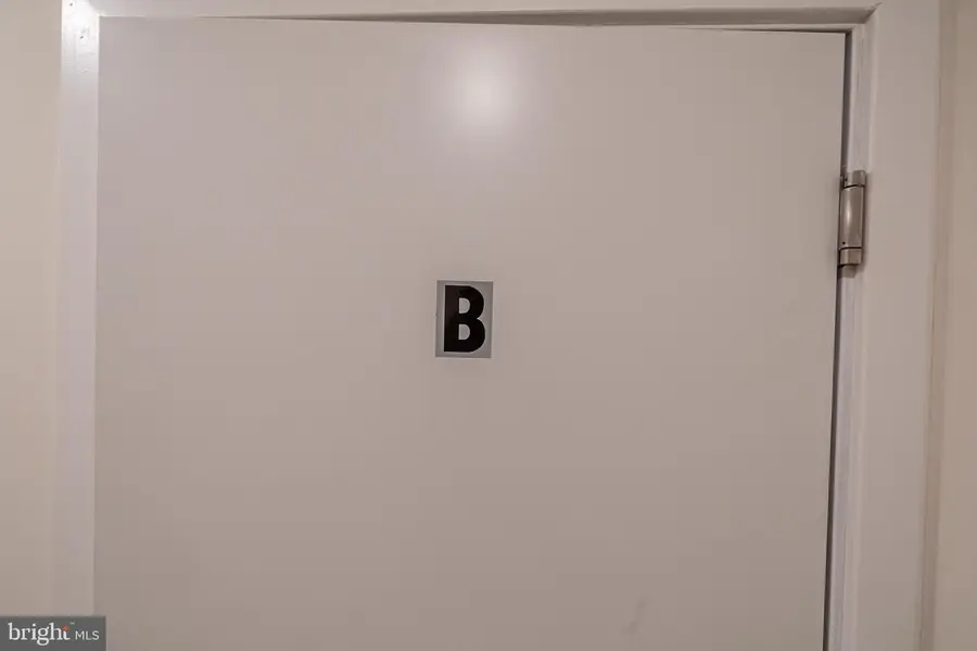 2437 W Thompson St, Philadelphia, PA 19121 - Image #3