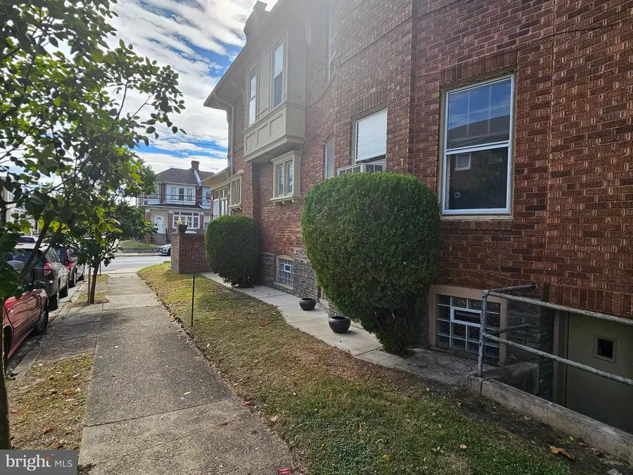 1523 Lindley Ave, Philadelphia, PA 19141 - Image #3