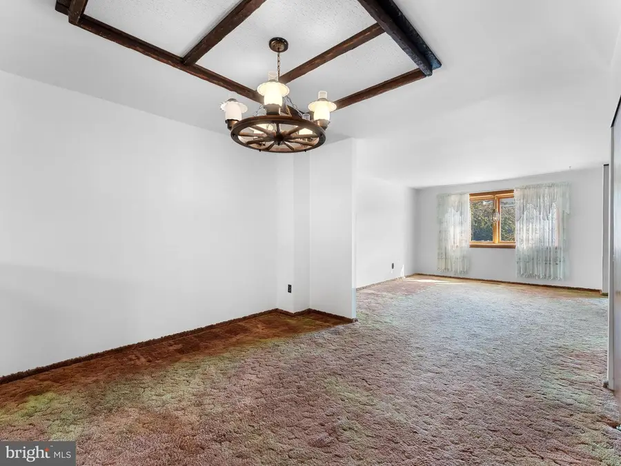 10730 Philcrest Rd, Philadelphia, PA 19154 - Image #3