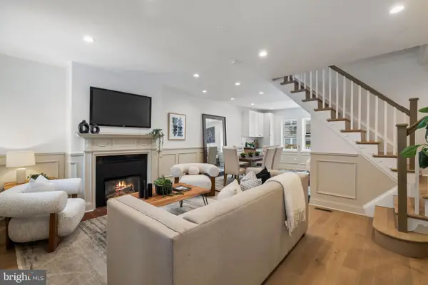 229 W Gorgas Ln, PHILADELPHIA, PA 19119