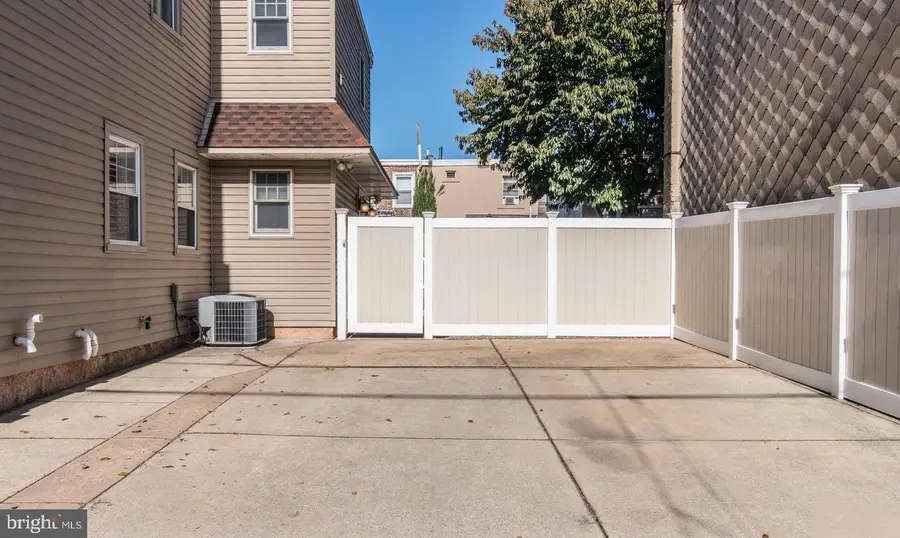 4618 Emery St, Philadelphia, PA 19137 - Image #2