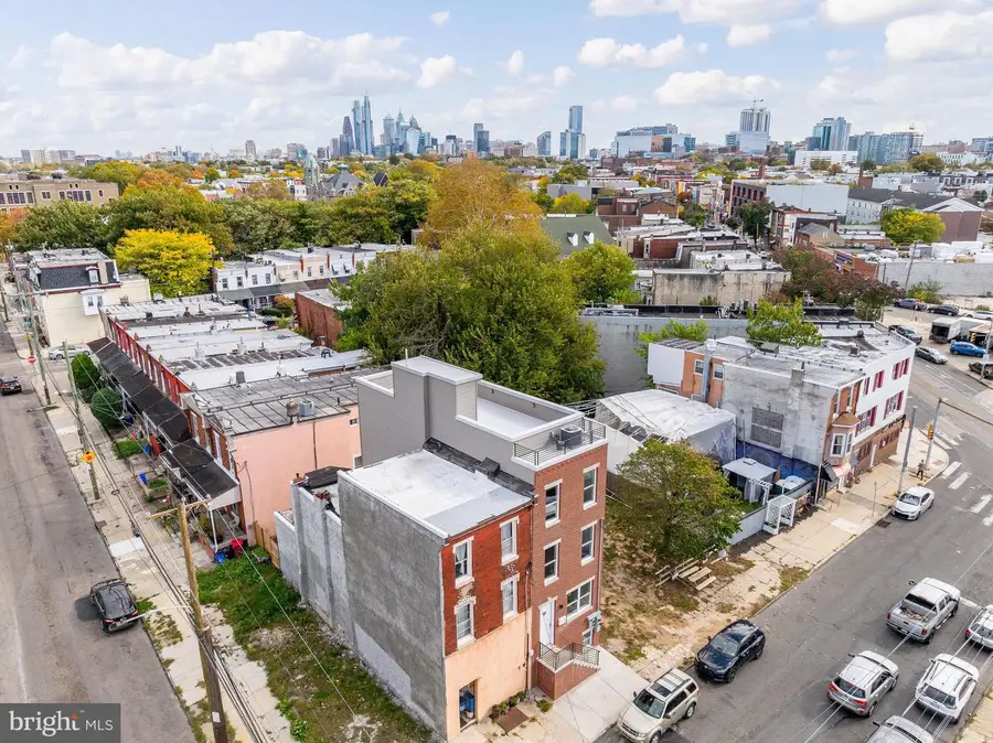 737 N 42nd St, Philadelphia, PA 19104 - Image #3