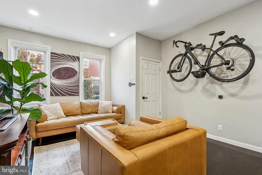 1836 S Hicks St, Philadelphia, PA 19145 - Image #3