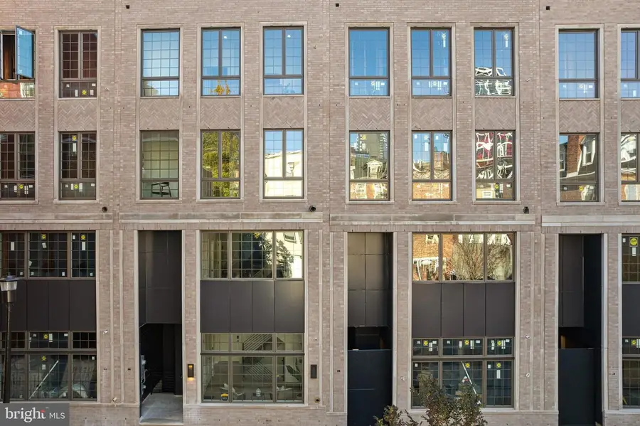 1102 Cypress St, Philadelphia, PA 19107 - Image #3