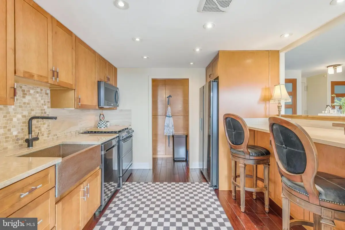 1326-42 Spruce St #808, Philadelphia, PA 19107 - Image #1