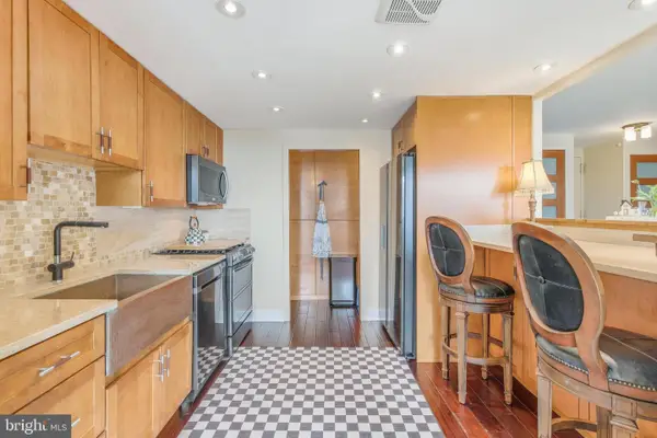 1326-42 Spruce St #808, PHILADELPHIA, PA 19107