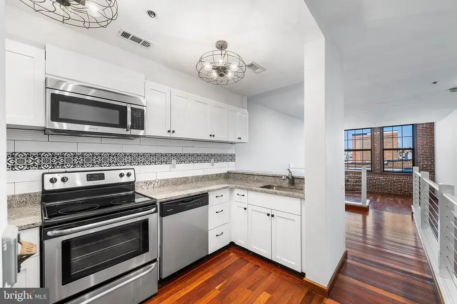 315 New St #614, Philadelphia, PA 19106 - Image #3