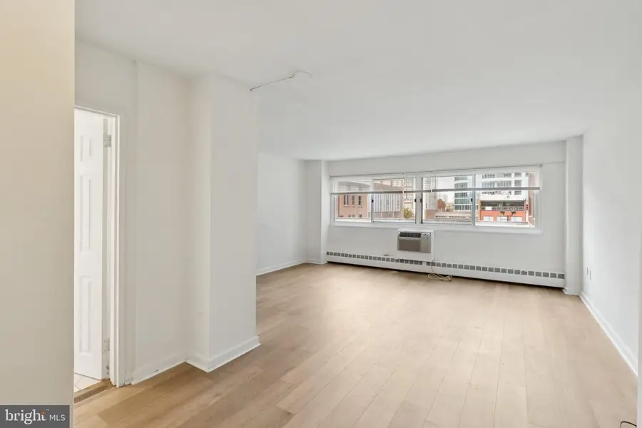 2101 Chestnut St #326, Philadelphia, PA 19103 - Image #2