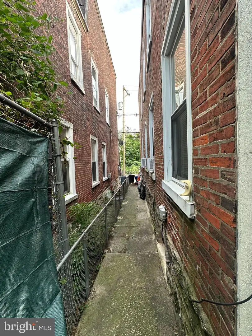 83 E Seymour St, Philadelphia, PA 19144 - Image #3