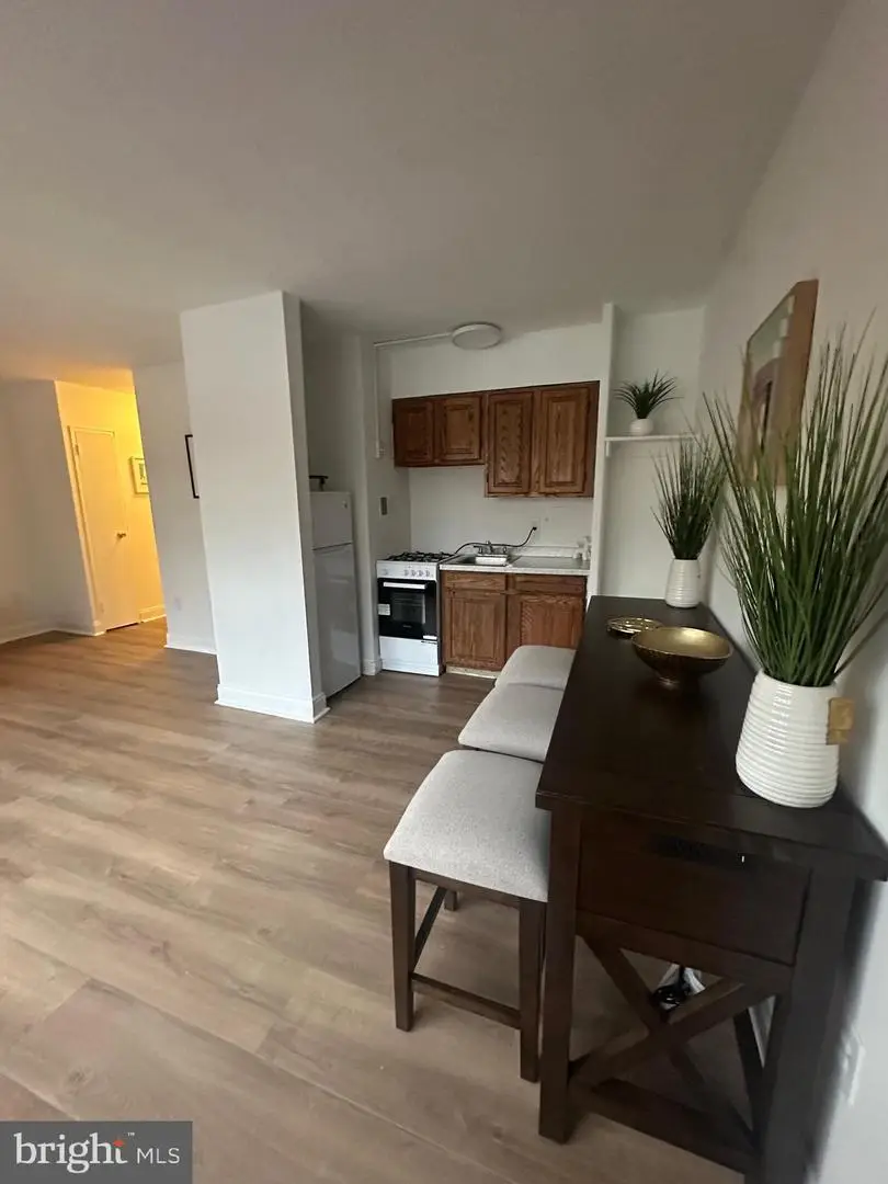 2101-17 Chestnut St #805, Philadelphia, PA 19103 - Image #1