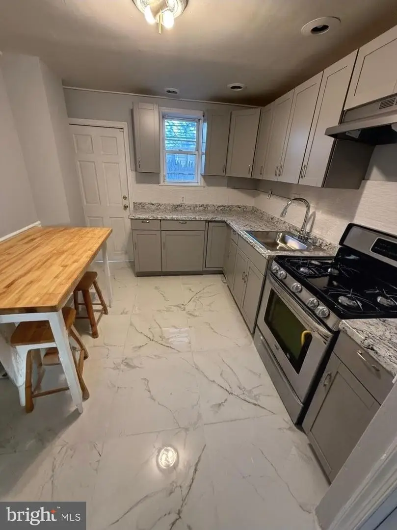 1618 S Bailey St, Philadelphia, PA 19145 - Image #3