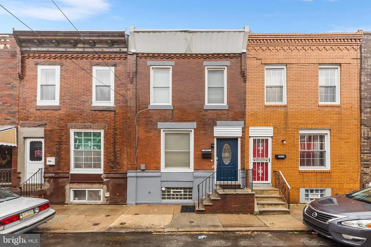 2032 S Beechwood St, Philadelphia, PA 19145 - Image #1