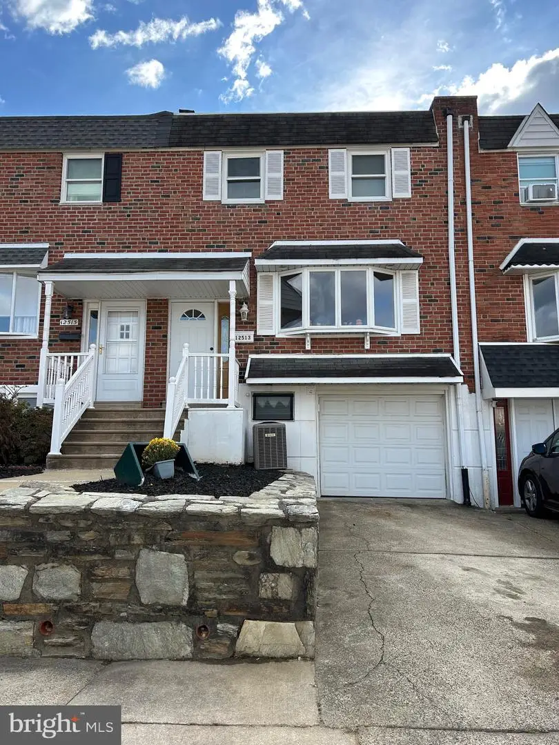 12513 Chilton Rd, Philadelphia, PA 19154 - Image #1