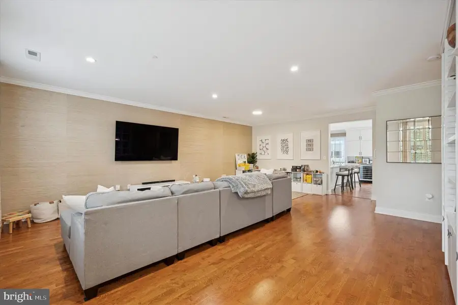 610 Captains Way, Philadelphia, PA 19146 - Image #3