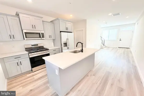 3221 Latona St, PHILADELPHIA, PA 19146