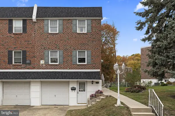 11902 Barlow St, PHILADELPHIA, PA 19116