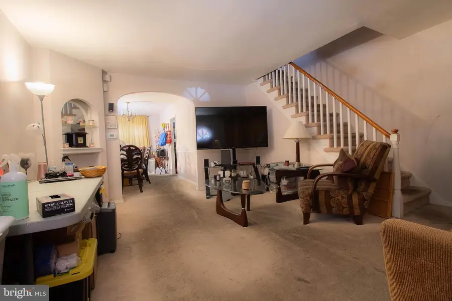 253 Devereaux Ave, Philadelphia, PA 19111 - Image #2