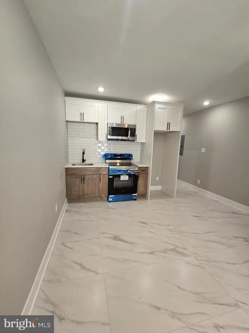 1418 W Grange Ave, Philadelphia, PA 19141 - Image #2