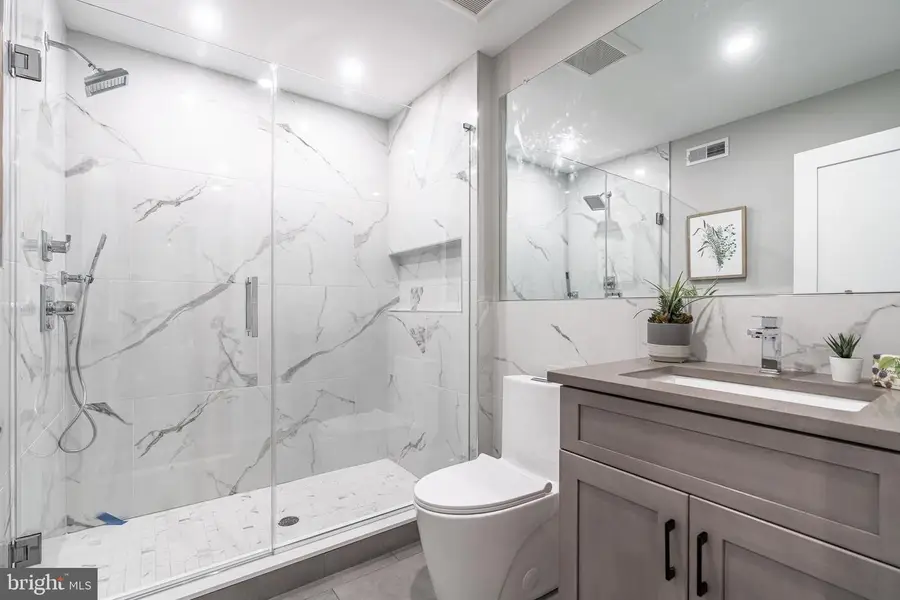 2412 Innovator Way, Philadelphia, PA 19146 - Image #2