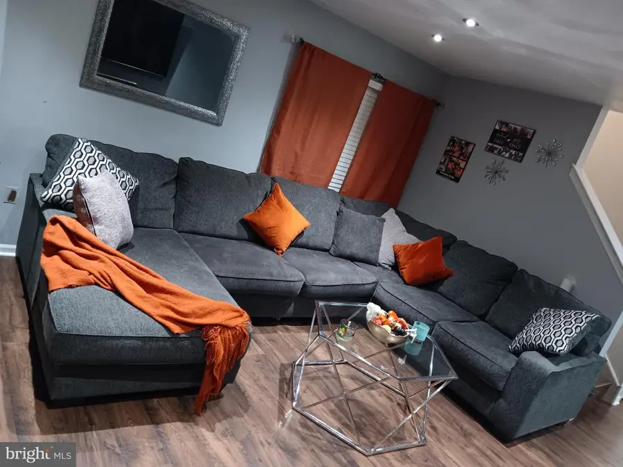 1904 W Jefferson St, Philadelphia, PA 19121 - Image #3