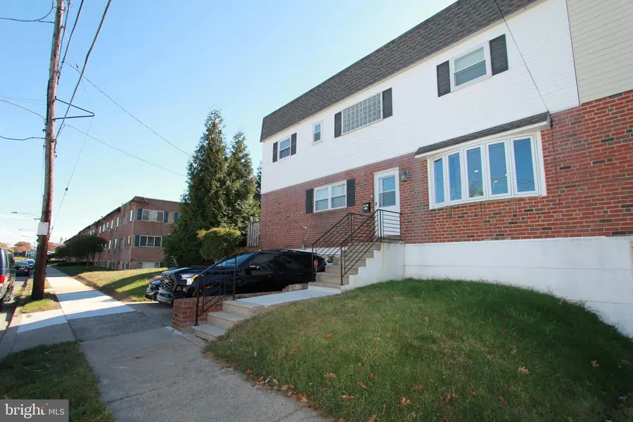 2738 Axe Factory Rd, Philadelphia, PA 19152 - Image #2