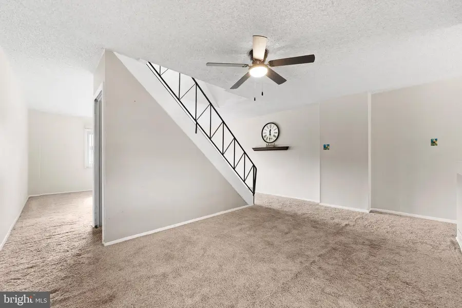 3566 Gloucester Ln, Philadelphia, PA 19114 - Image #3