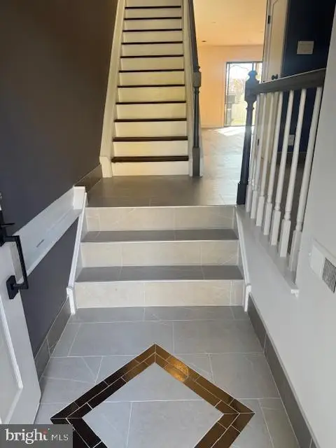 9132 Ayrdale Crescent, Philadelphia, PA 19128 - Image #2