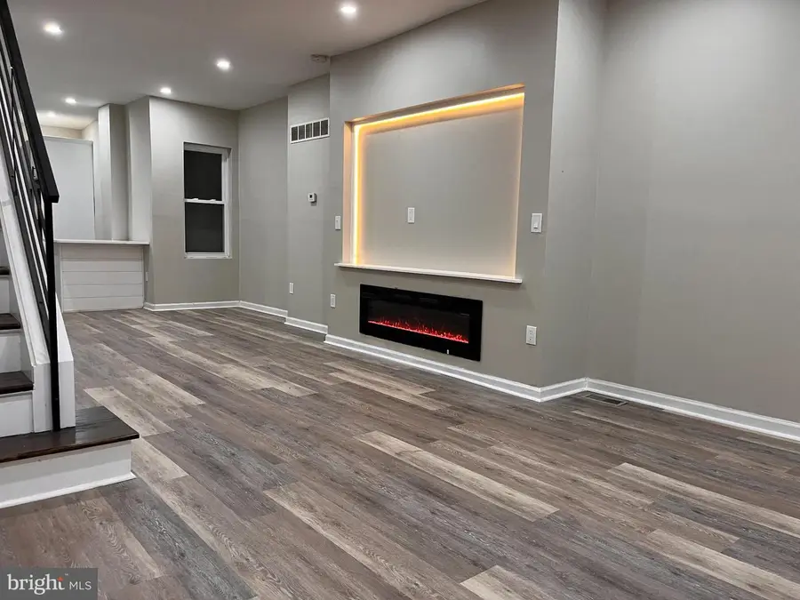 740 S 59th St, Philadelphia, PA 19143 - Image #3