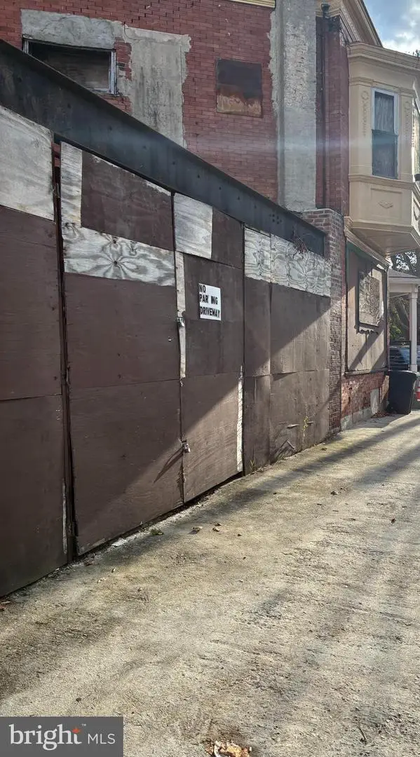 3018 W Glenwood Ave, Philadelphia, PA 19121 - Image #2