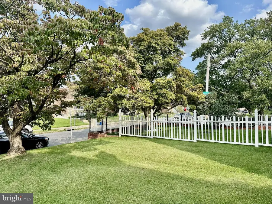 3036 Nesper St, Philadelphia, PA 19152 - Image #2