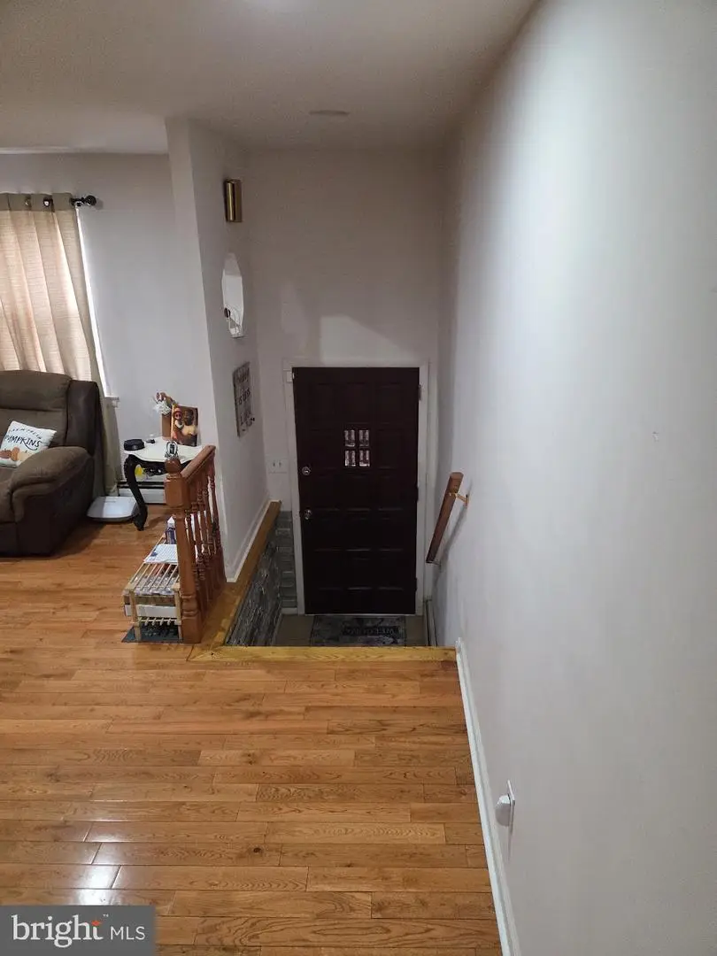 3539 Chalfont Dr, Philadelphia, PA 19154 - Image #2