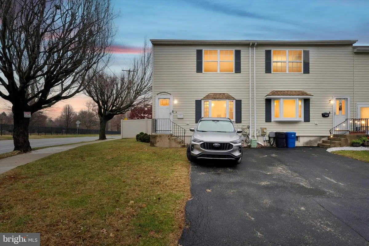 8319 Woolston Ave, Philadelphia, PA 19150 - Image #1