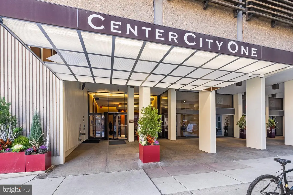 1326-42 Spruce St #1701, Philadelphia, PA 19107 - Image #1