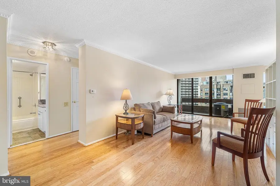 1326-42 Spruce St #1701, Philadelphia, PA 19107 - Image #2