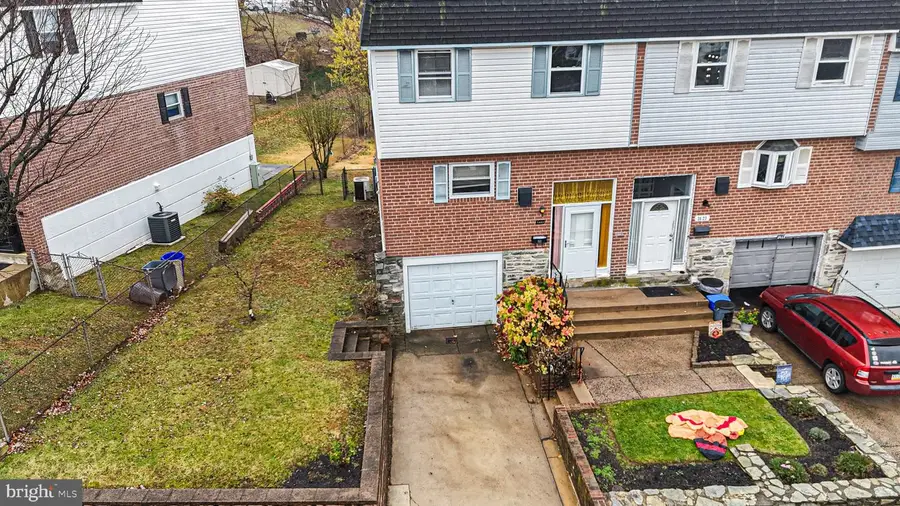 3621 Wessex Ln, Philadelphia, PA 19114 - Image #2
