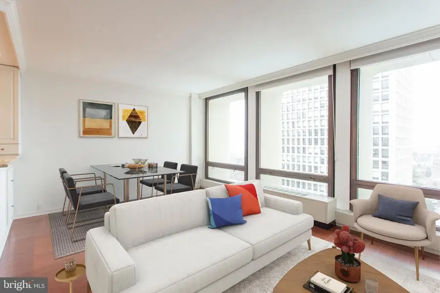 200 Locust St #9hn, Philadelphia, PA 19106 - Image #2