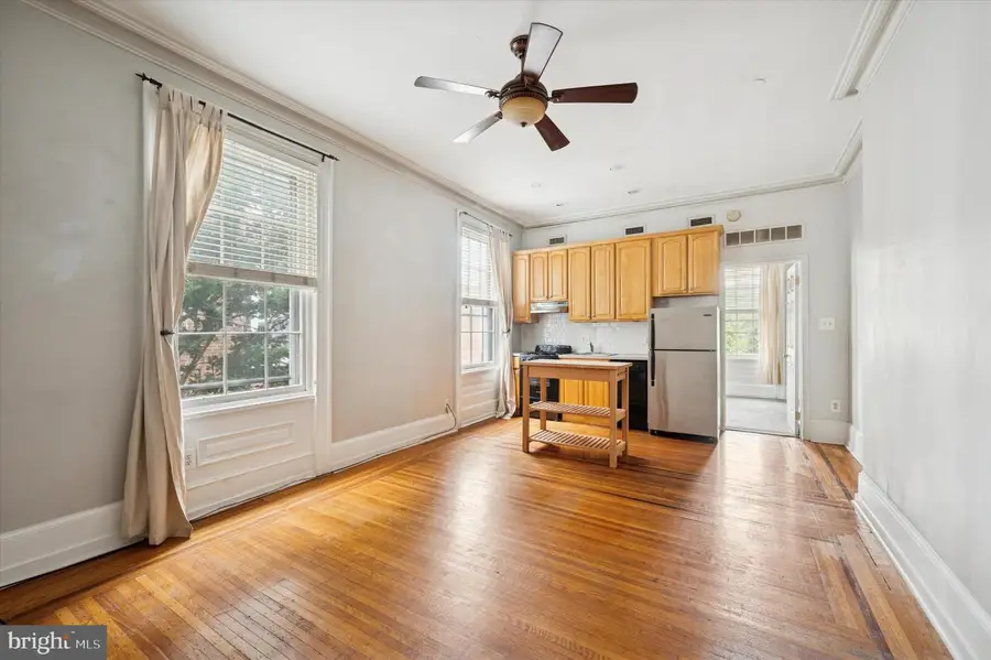 2019 Spring Garden St #2r, Philadelphia, PA 19130 - Image #2
