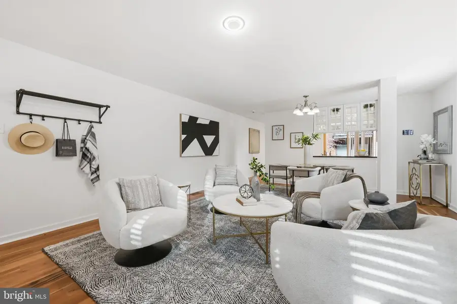 919 Latimer St, Philadelphia, PA 19107 - Image #3